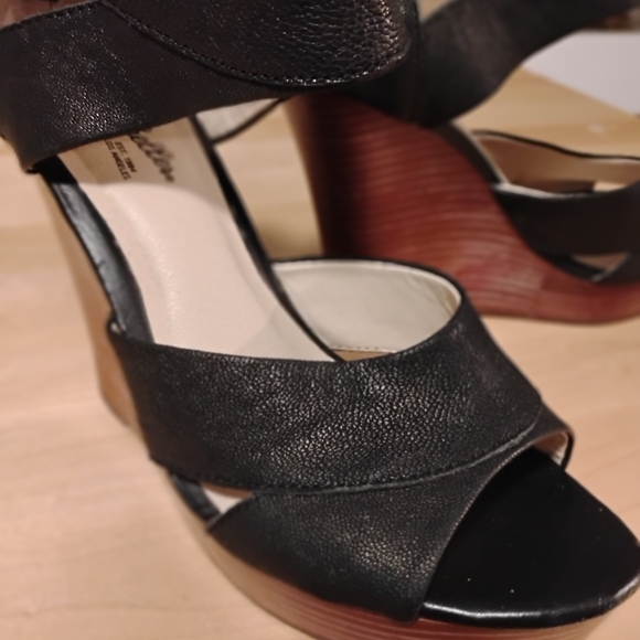 Seychelles Size 8 Platform Wedge Sandal - Picture 3 of 6